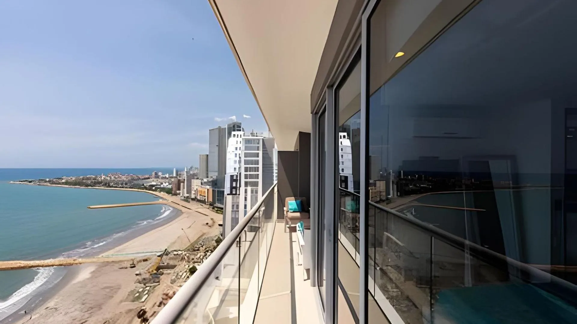 Vista Al Mar Y Centro Historico “Morros City” 26Fl Cartagena Apartment